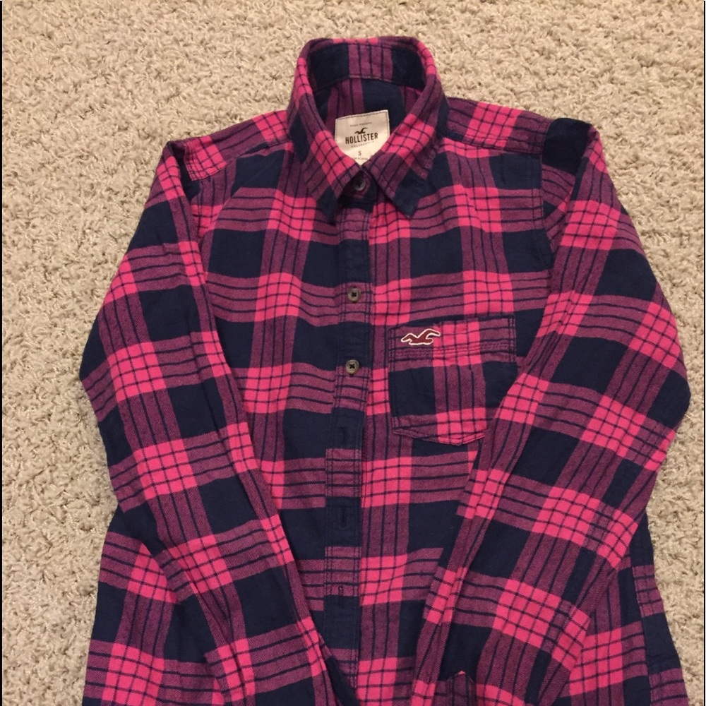 Hollister Button down shirt Size small